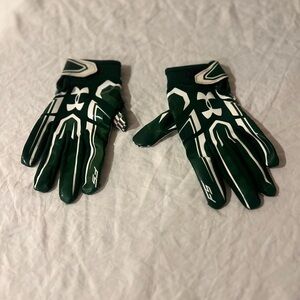 Under Armour Dark Green and White Sports Gloves